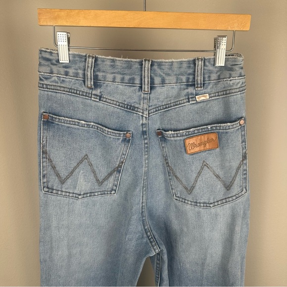 Wrangler x Billabong Jean Size 29 Bell Bottom Flare Floral Patchwork Hippie Boho - Picture 11 of 14